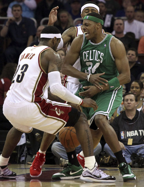 德天空：埃贝尔计划1月与格伊本人谈判，此前已会见其经纪人（德天空：埃贝尔将于1月与格伊直接谈判，早前已与其经纪人会面）