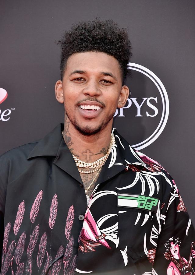 英超半场：泰特、威尔逊破门，维卡里奥送空门，热刺2-0富勒姆（英超半场战报：热刺2-0富勒姆，泰特、威尔逊破门，维卡里奥失误送空门）