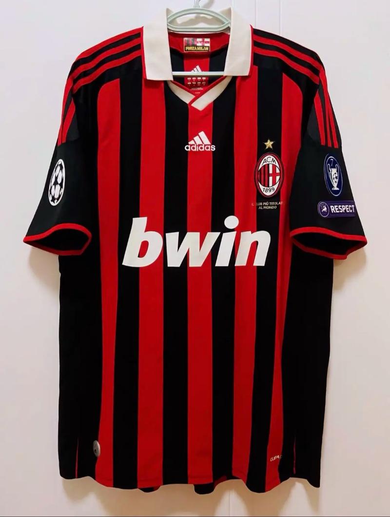 迪洛伦佐：团结是走出困境的基础，我们与孔蒂之间从没有隔阂（迪洛伦佐：靠团结走出低谷，我们与孔蒂始终没有隔阂）