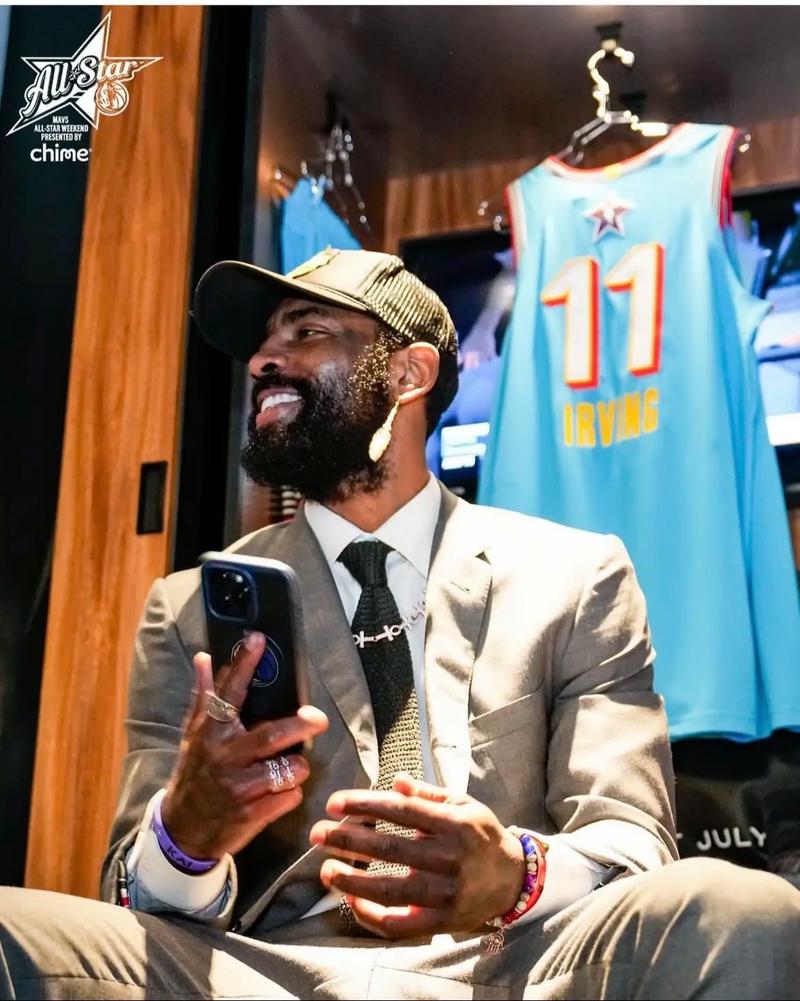 创造历史！弗拉格成为NBA历史上单场助攻上双最年轻的球员（弗拉格创下纪录，成为NBA史上最年轻完成单场助攻上双的球员）