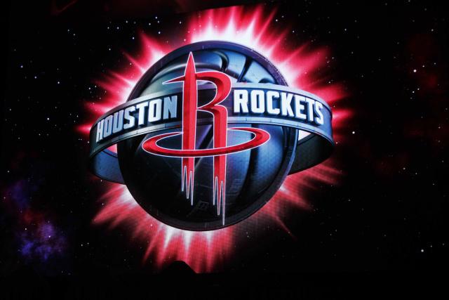 穆帅：我曾为麦克托米奈让博格巴坐板凳，曼联放走他是个大错（穆帅：曾为麦克托米奈让博格巴打替补，曼联放走他是重大失误）