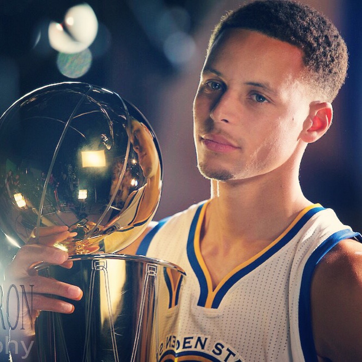 华子关键三连击&晒图调侃SGA，森林狼主场力克雷霆（华子关键三连击并晒图调侃SGA，森林狼主场击败雷霆）