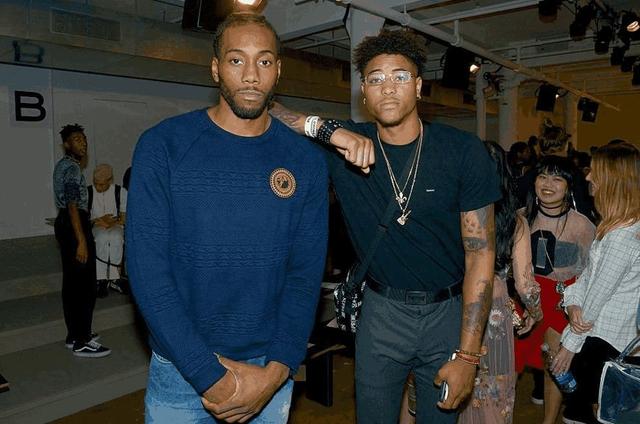 核心缺阵！布克因伤缺席对雷霆的NBA杯关键战（布克因伤无缘对雷霆的NBA杯关键一战）