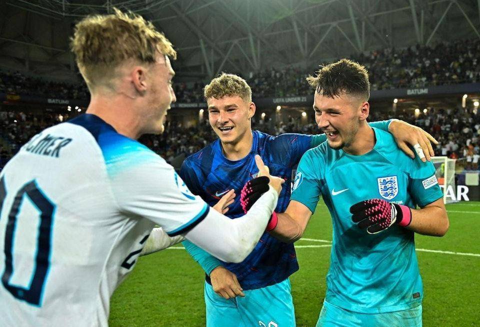 凯恩73场德甲比赛进75球，比同期进球数第二的吉拉西多21球（凯恩德甲73场打进75球，同期领先吉拉西21球）