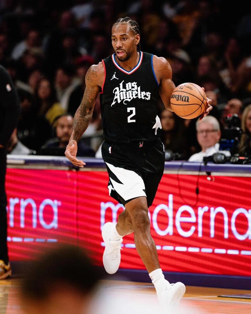 武里南联主帅：我们针对海港做了充分准备，比赛结果非常理想（武里南联主帅：对海港备战充分，赛果令人满意）