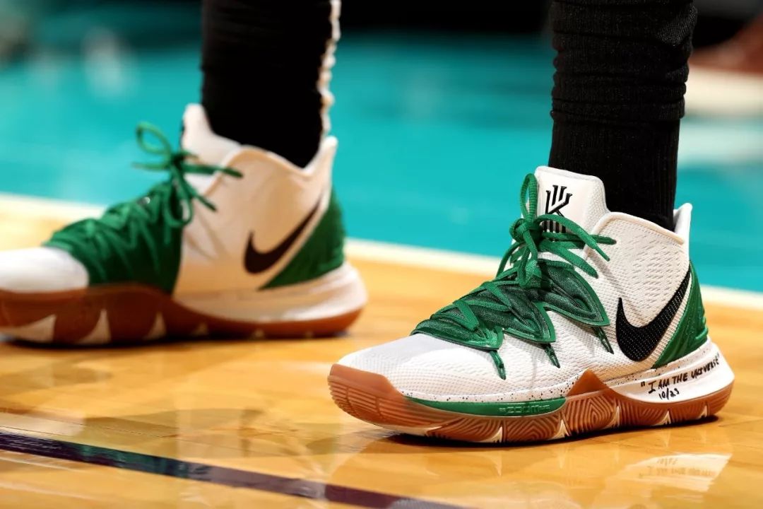 弗里克：佩德里有可能首发；收到消息后我起床看了皇马的集锦（弗里克：佩德里有望首发；得知消息后我起床观看皇马集锦）