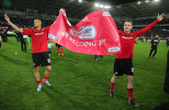 埃芬博格：我相信诺伊尔会续约，他会把更多机会让给乌尔比希（埃芬博格：看好诺伊尔续约，并将更多出场机会留给乌尔比希）