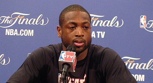 对身材的批评？马塞洛：我一直是这样的体型，还赢得了冠军（回应身材质疑，马塞洛：我一直这身材，也照样夺冠）