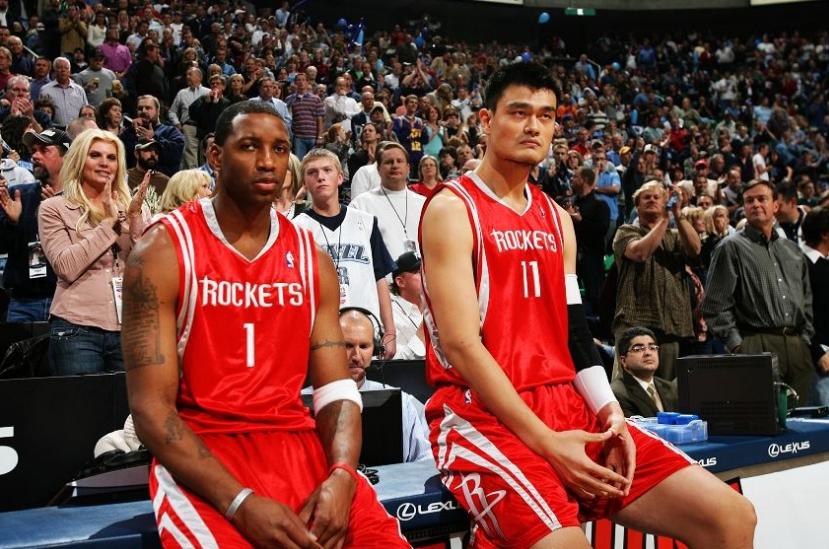 科内特3中1得2分8板1助：全面表现下的遗憾表现（科内特3投1中拿2分8篮板1助攻：全面数据难掩遗憾）