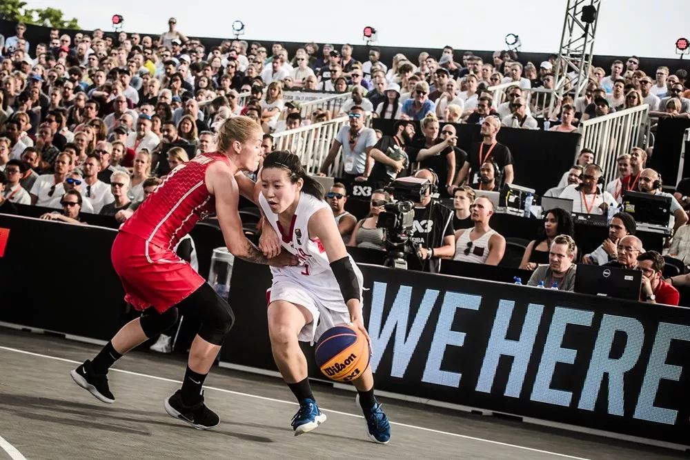 此前缺席了近4场比赛！今日森林狼对阵雄鹿 老将康利复出（缺席近四场后，康利今日复出，森林狼迎战雄鹿）