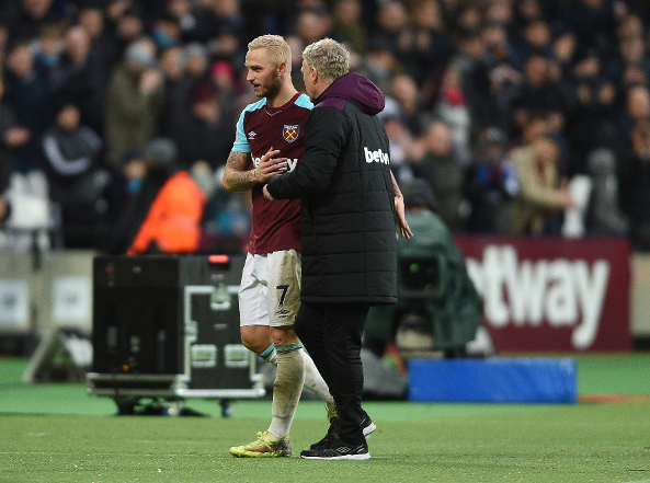 豪泽三分穿针，凯尔特人进攻如潮（豪泽三分如雨，凯尔特人攻势狂飙）